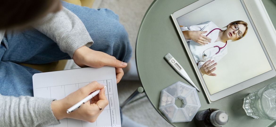patient-having-teleconsultation-with-doctor